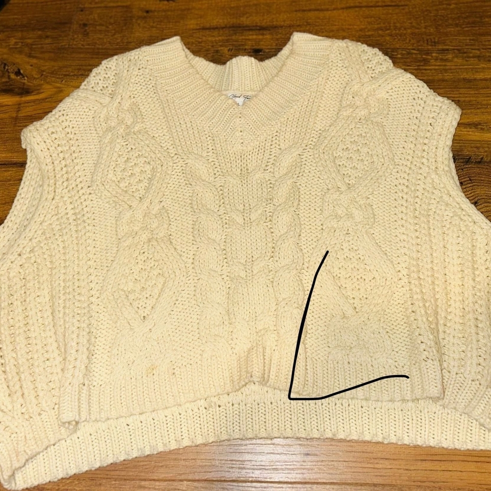 Cream Cable Knit Sleeveless Sweater Vest